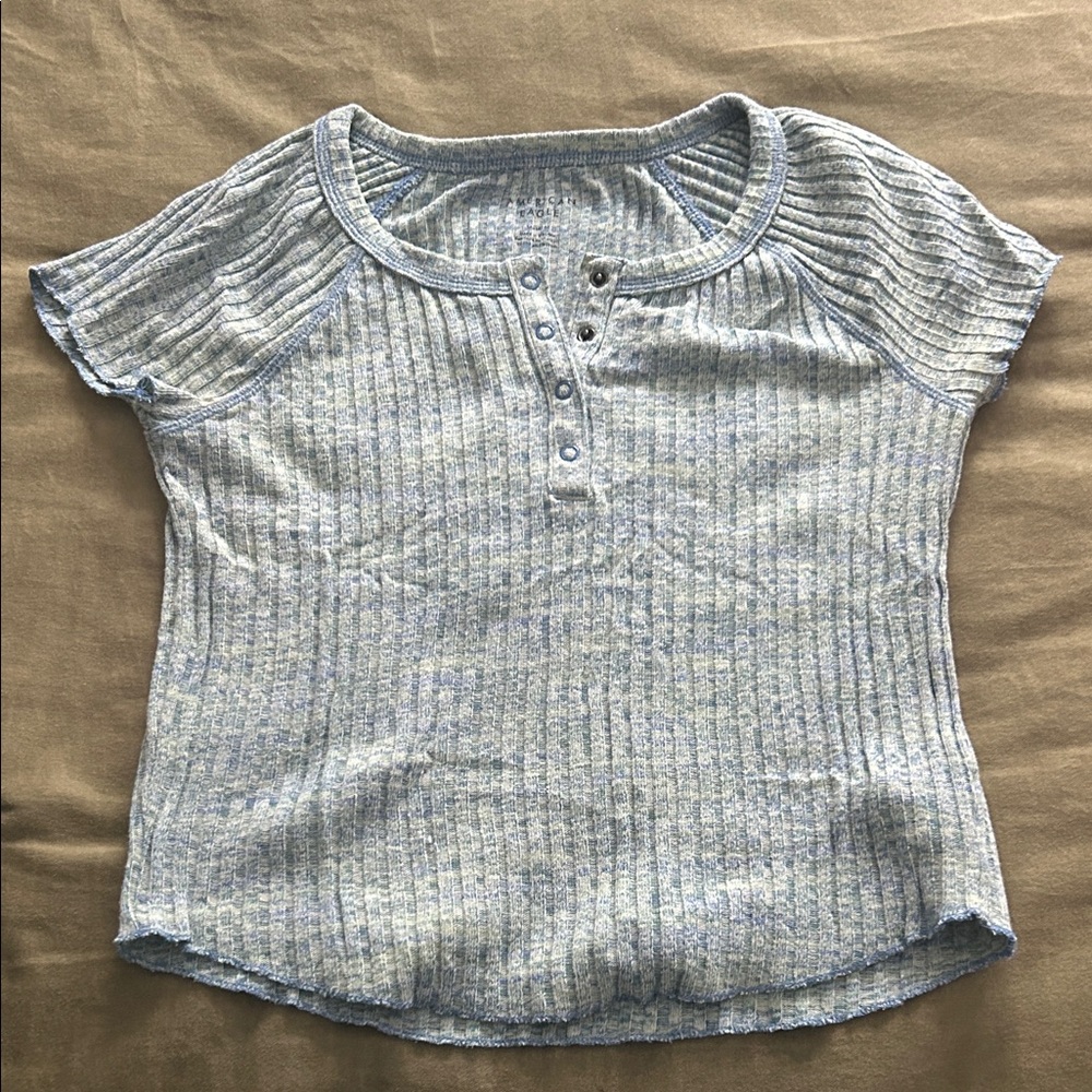 American Eagle Outfitters Women’s Light Blue Ribbed Button Down Shirt